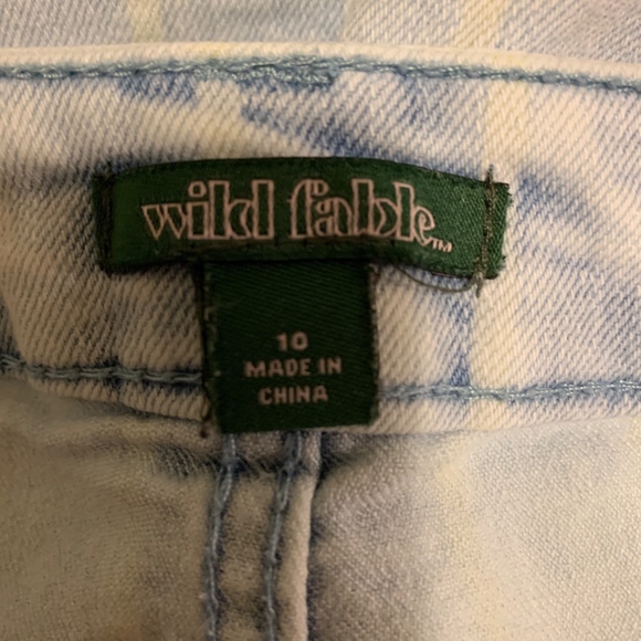 Wild Fable Striped Light Wash Jeans - Picture 4 of 4